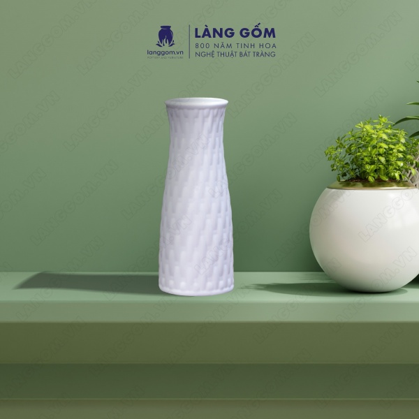 Lọ hoa Men trắng giỏ đan